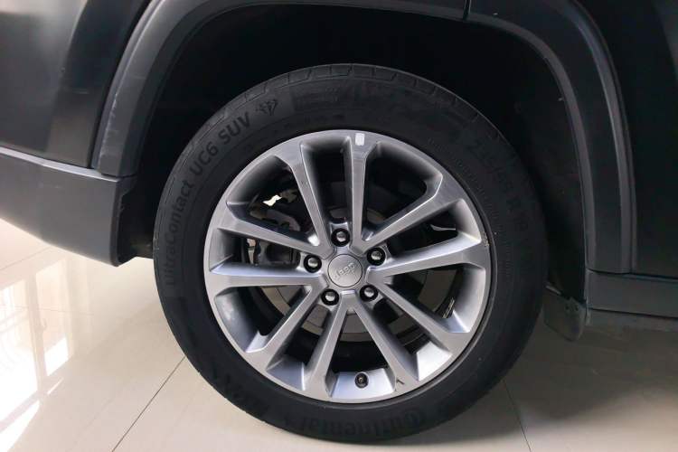 Used Jeep Commander 2018 2.0T Four-Wheel Drive Prestige Edition China V
