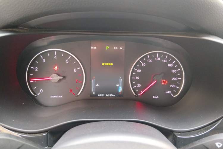 Used BYD Song MAX 2018 1.5T Automatic Smart Connect Luxury 6-Seater