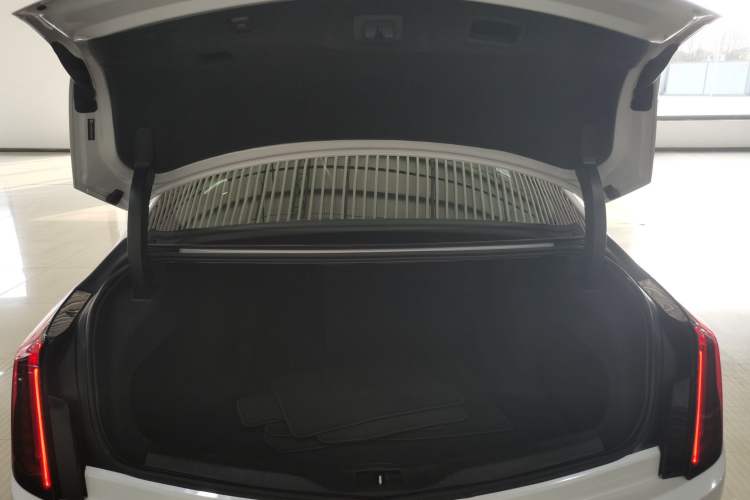 Used Cadillac CT6 2019 28T Luxury Sport Model
