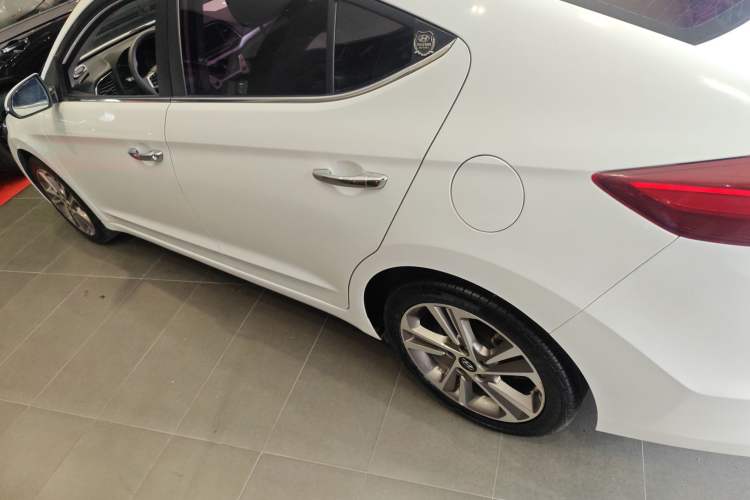 Used Hyundai Elantra (6th Generation / Lingdong) 2016 1.6L Automatic ZhiXuan – Elite Version Exterior 3