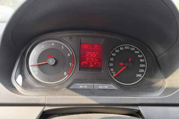 Used Volkswagen Jetta 2017 1.5L Automatic Fashion Model Instrument Cluster