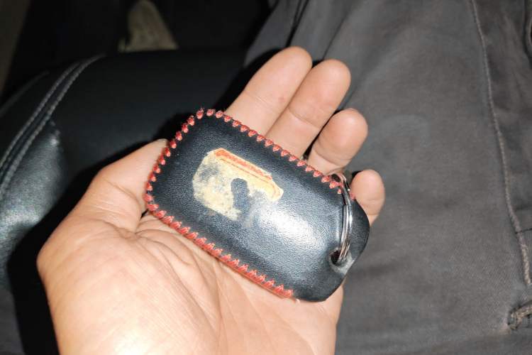 Used Roewe RX5 2016 20T Two-Wheel Drive Automatic Internet Smart Edition
