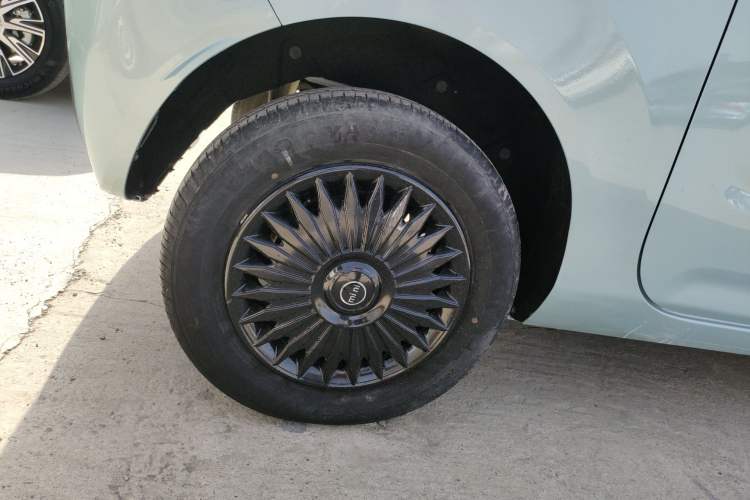 Used Geely Galaxy Panda 2023 Panda Mini 200km Endurance Bear