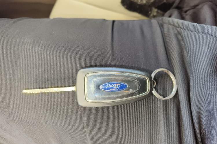 Used Ford Focus 2012 Sedan 1.6L Manual Comfort Model