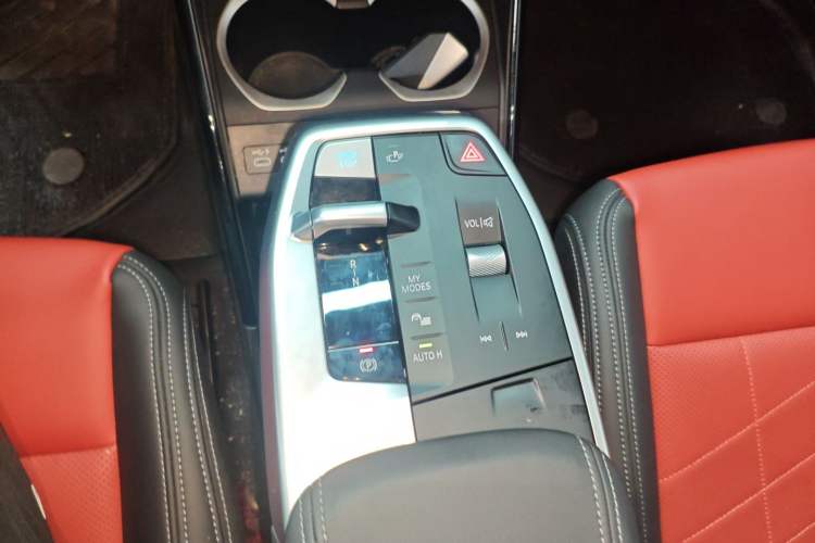 Used BMW iX1 2023 eDrive25L M Sport Package Gear Lever