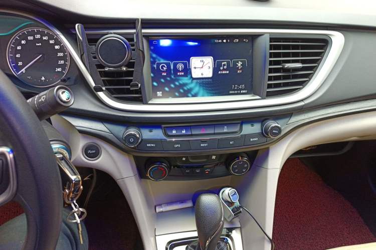 Used Buick GT 2017 15N Automatic Entry-Level Trim Audio And AC Panel