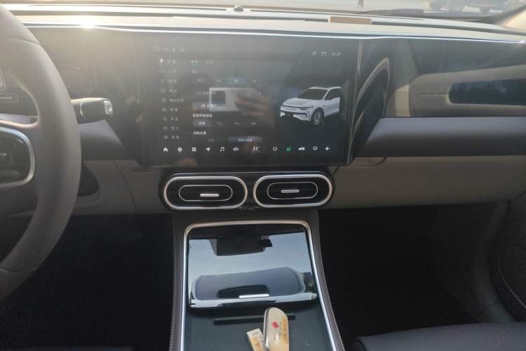 Used Leapmotor C11 2024 Range-Extended 300 Smart Enjoyment Edition
