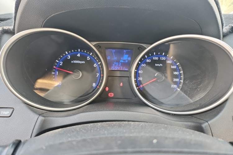 Used Hyundai ix35 2015 2.0L Manual Two-Wheel Drive Comfort Version China IV Standard