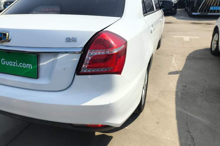 Used Geely Auto Diamond 2017 1.5L Manual Value-Added Model Right Rear Taillight