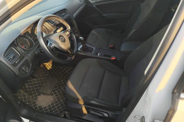 Used Volkswagen Golf 2019 1.6L Automatic Comfort Model China V Standard