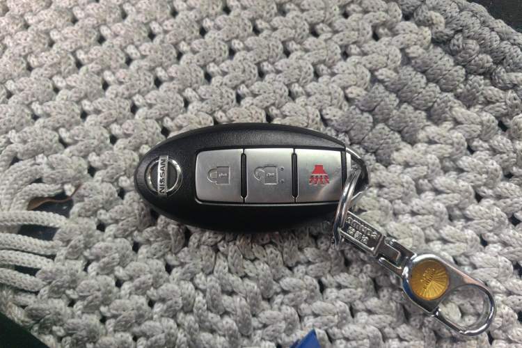 Used Nissan Qashqai 2012 2.0 XL Fire CVT 2WD Vehicle Key