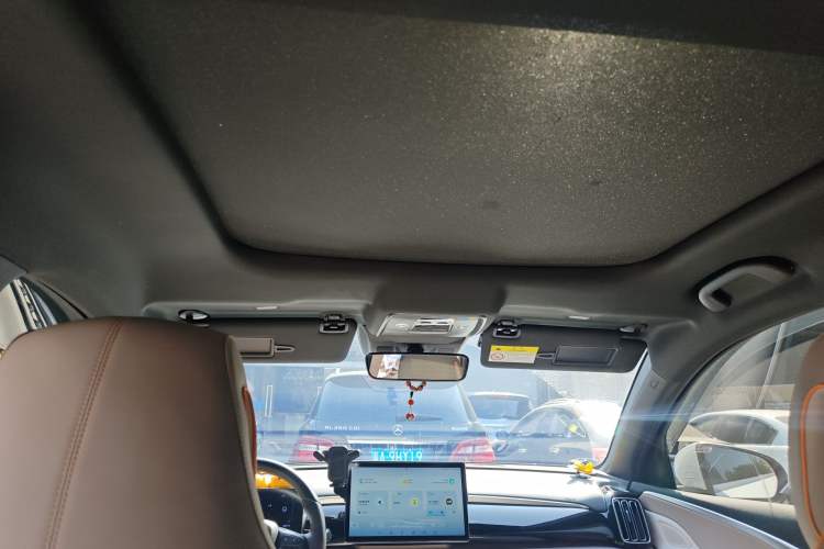 Used BYD Song Pro New Energy 2023 Champion Edition DM-i 71KM Beyond Model Headliner