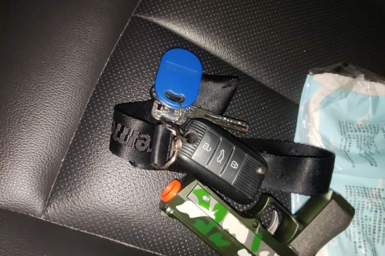 Used Roewe RX5 2019 20T Two-Wheel Drive Automatic Ali Smart Connectivity Platinum Edition
