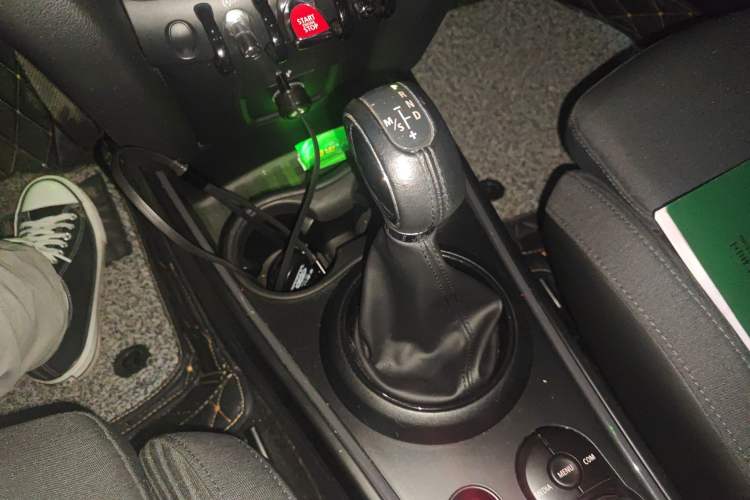 Used MINI Countryman 2018 1.5T COOPER Artist
