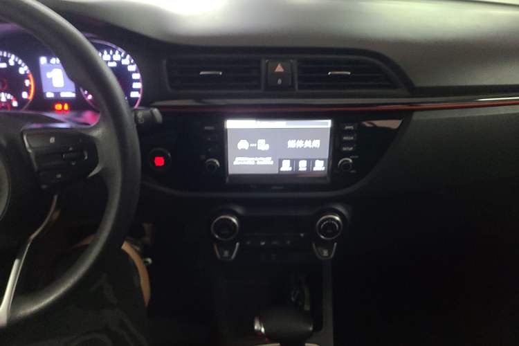 Used Kia KX Cross 2017 1.4L AT GLS