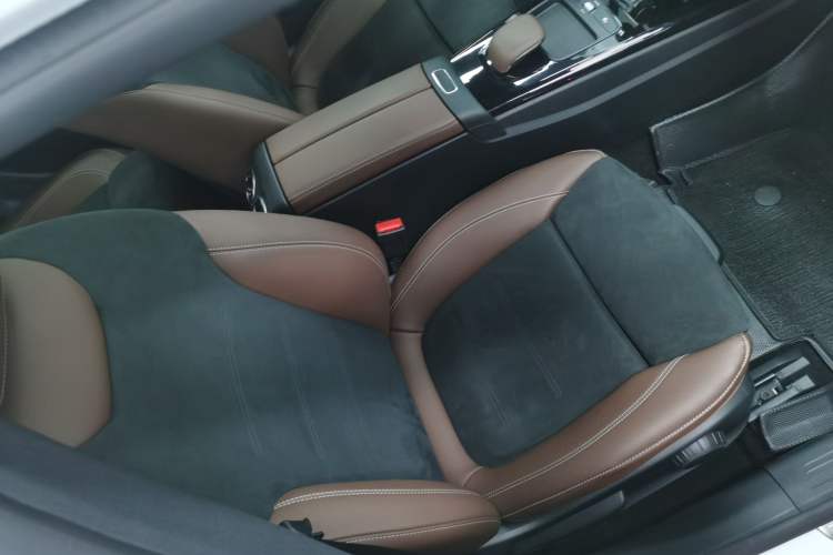 Used Mercedes-Benz A-Class 2019 Restyled A 180 L Sport Sedan Right Front Seat