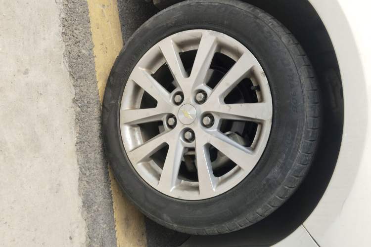 Used Chevrolet Malibu 2014 2.0L Automatic Luxury Edition