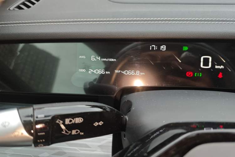 Used NETA S 2022 Extended-Range Version 1160 km Rear-Drive Big Edition
