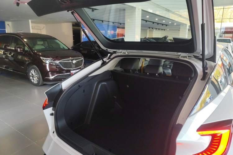 Used Toyota bZ5 2025 Model 550 PRO Smart Driving Edition Trunk