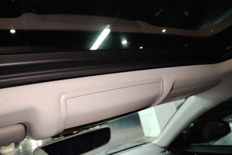 Used Volkswagen Passat 2022 330TSI Elite Edition Headliner