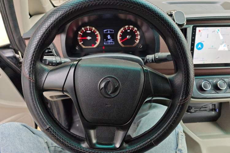 Used FORTHING Lingzhi 2019 V3 1.6L 2-Seat Standard Model China VI
