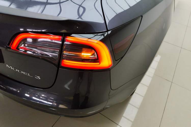 Used Tesla Model 3 2019 Standard Range Rear-Drive Upgraded Version