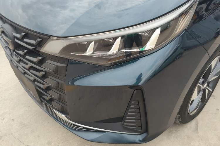 Used GAC Trumpchi M6 2021 PRO 270T DCT Luxury Edition Left Front Headlight