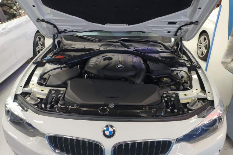 Used BMW 4 Series 2017 425i Gran Coupe Leading Model with M Sport Package