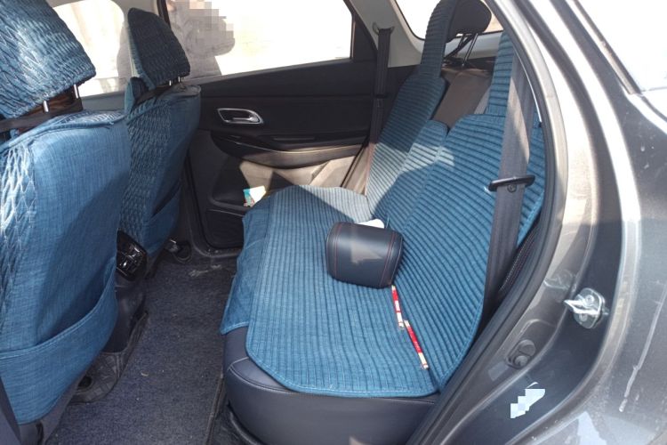 Used CHANGAN OSHAN X7 2021 1.5T Automatic Luxury Model Left Rear Seat