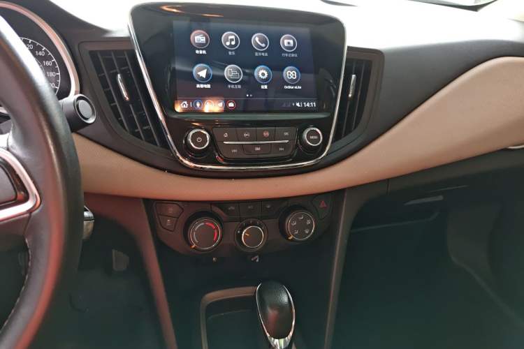 Used Chevrolet Monza 2020 320 Automatic Enjoyment Edition