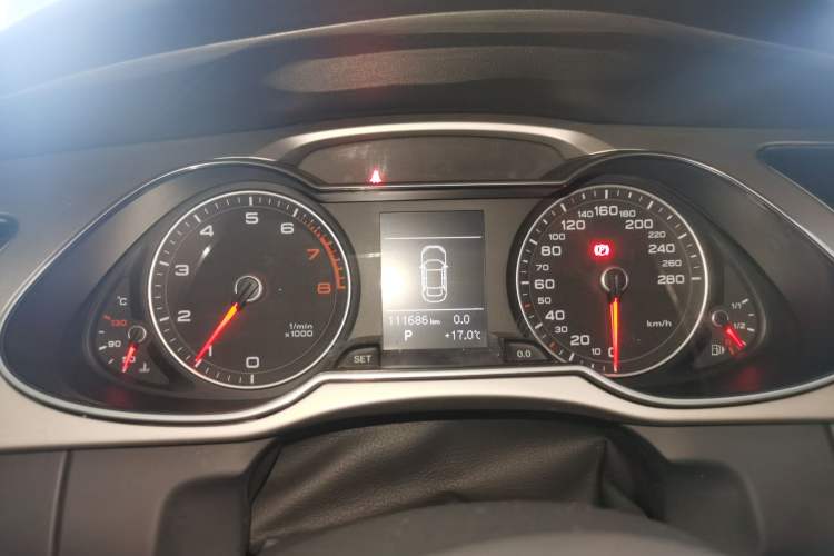 Used Audi A4L 2015 35 TFSI Automatic Standard Model
