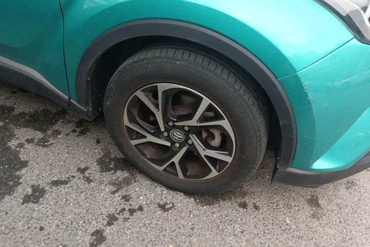 Used Toyota C-HR 2018 2.0L Leading Edition China V-standard