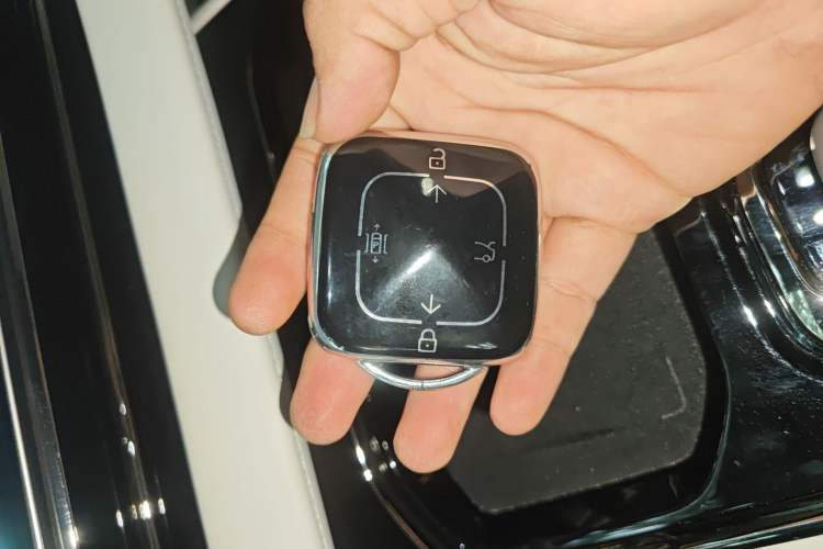 Used Zeekr 009 2022 WE Edition Interior 1