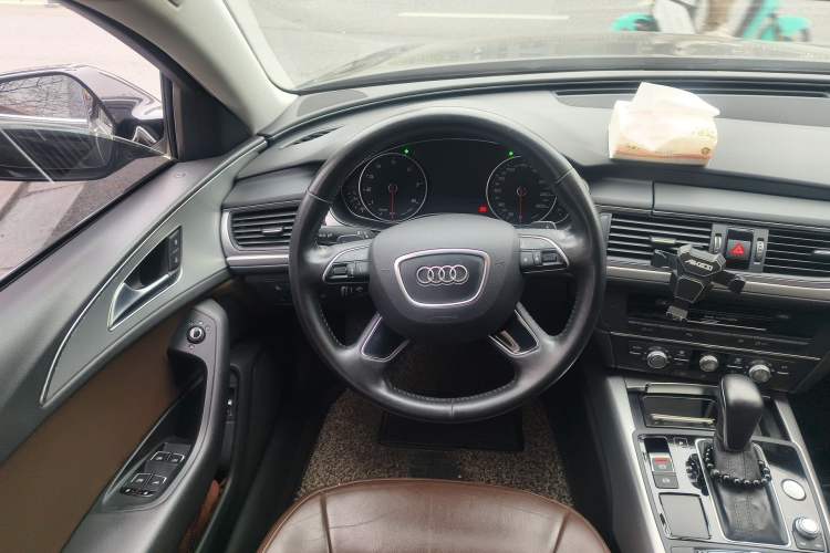 Used Audi A6L 2016 TFSI Technology Edition Steering Wheel
