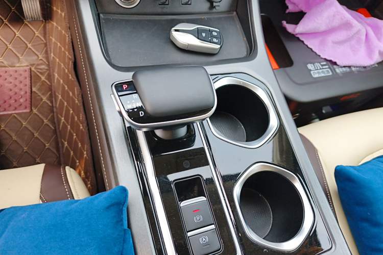 Used BAW Ruisheng Ace M7 2023 2.0L Automatic Long-wheelbase Business Version 7 Seats