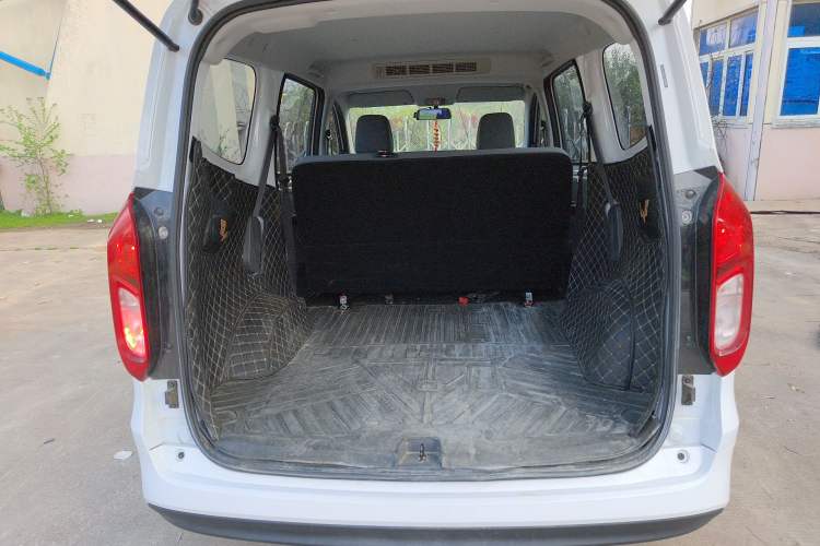 Used Wuling Hongguang New Energy 2024 All-Electric Model 300KM Standard Version Trunk