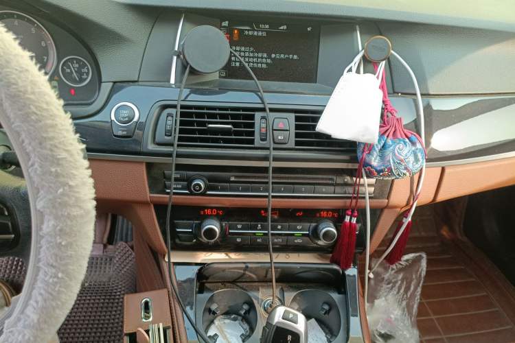 Used BMW 5 Series 2015 520i Elegant Edition