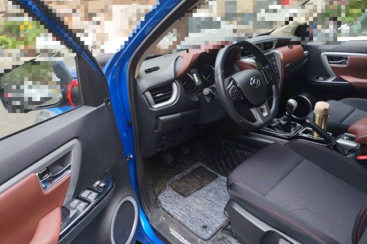 Used Huanghai Jiaolong 2024 2.5T Diesel Manual 4x4 Value Edition
