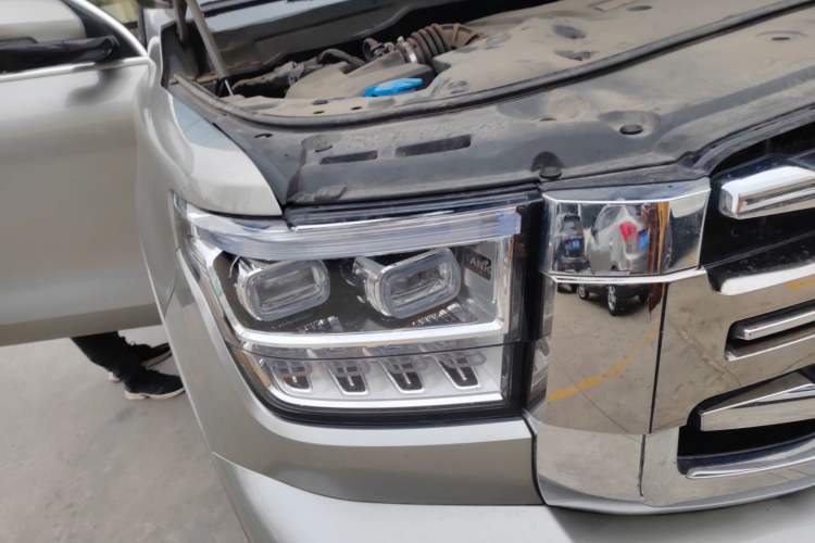 Used Tank 500 New Energy 2024 Hi4-T Right Front Headlight