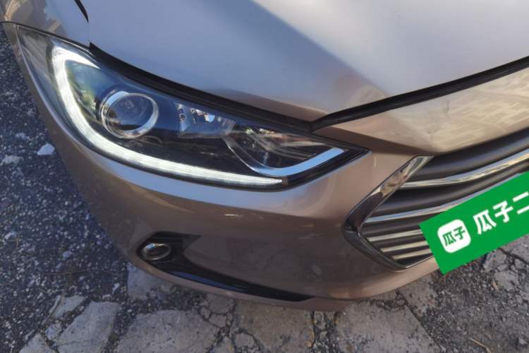 Used Hyundai Elantra (6th Generation / Lingdong) 2016 1.6L Automatic ZhiXuan – Elite Version Right Front Headlight