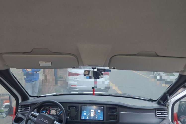 Used JMC Fushun 2022 2.0T Manual Multi-Function Passenger Vehicle Mid-Range High Roof 6-7 Seats