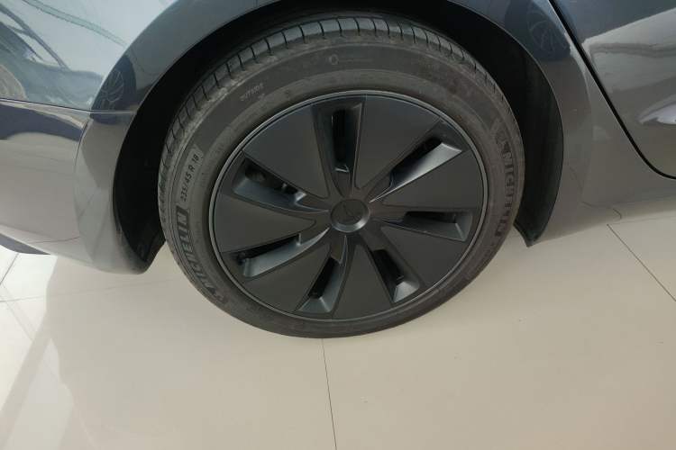 Used Tesla Model 3 2023 Rear-Wheel-Drive Version