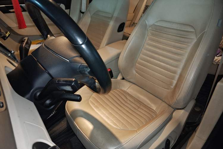 Used Volkswagen Magotan 2013 1.8TSI Luxury Model