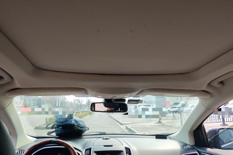 Used Ford Edge 2016 EcoBoost 245 Two-Wheel-Drive Titanium 7-Seater
