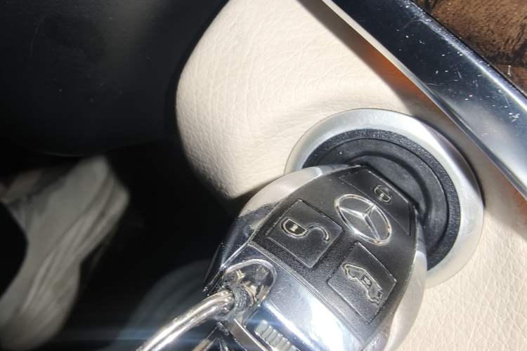 Used Mercedes-Benz V-Class 2017 V 260 Prestige Edition