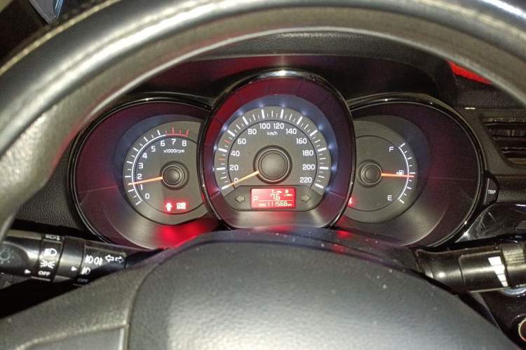 Used Kia K2 2011 Sedan 1.4L Manual Transmission GLS
