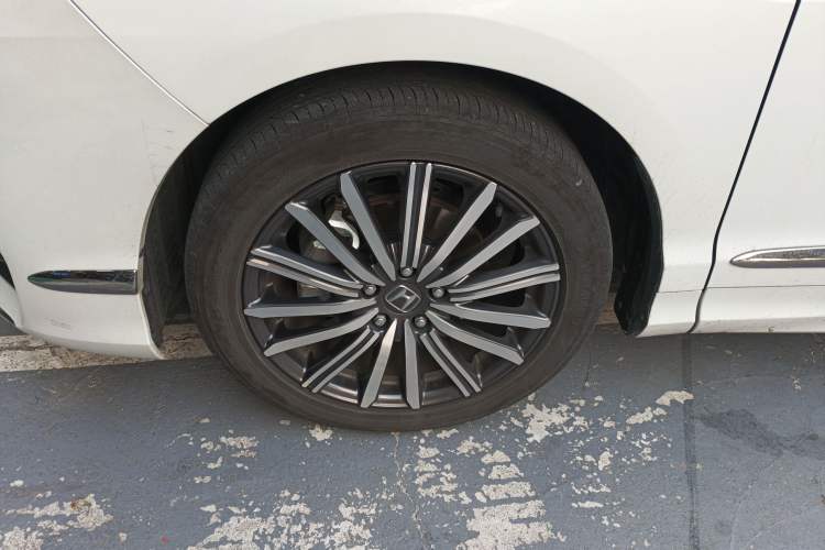 Used Honda Elysion 2022 2.0L eHEV Luxury First Edition
