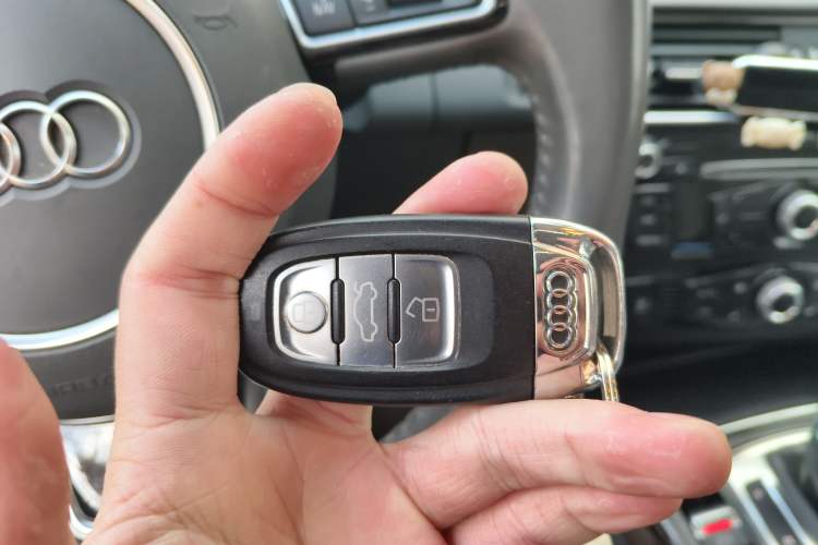 Used Audi A4L 2013 35 TFSI Automatic Comfort Model
