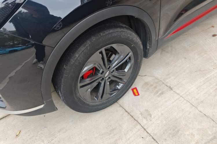 Used Chery Tiggo 7 2022 Supercharged Edition 1.6T DCT Super Warrior Left Front Wheel Hub