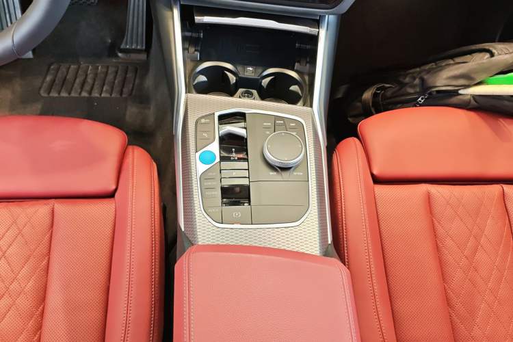 Used BMW i3 2024 eDrive 40 L Midnight Edition
